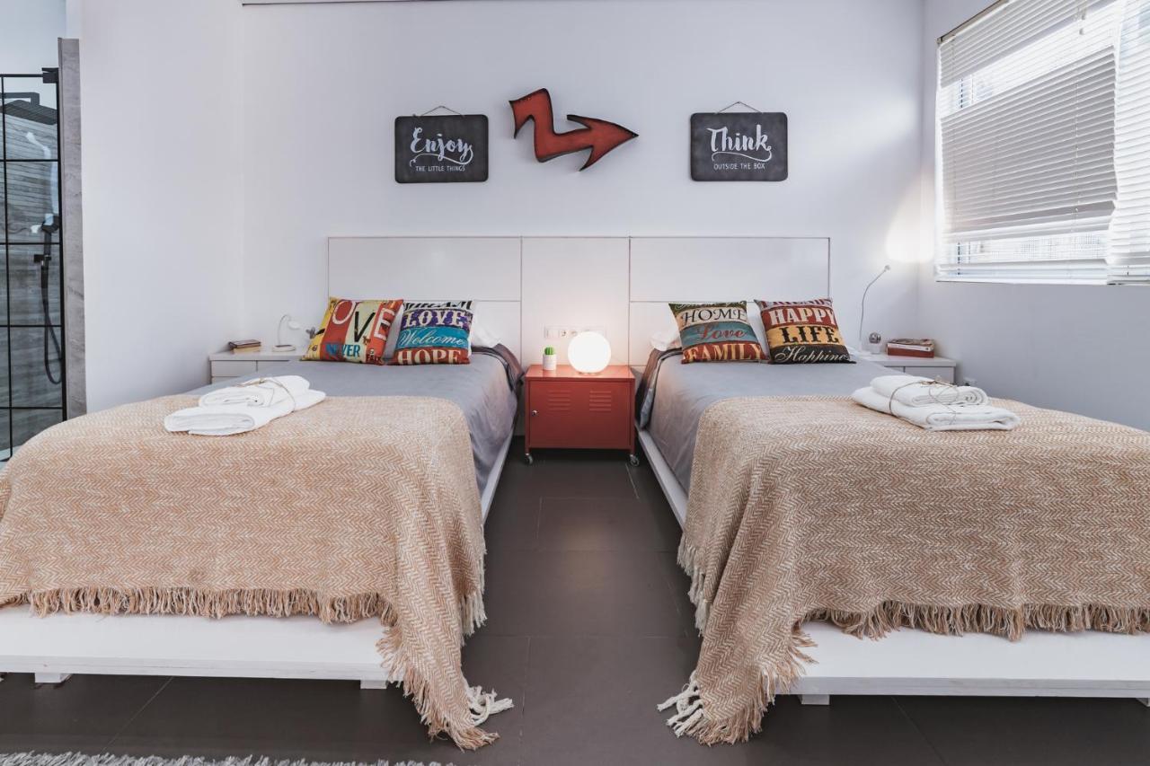 Beach & Urban Attic อาลิกันเต ภายนอก รูปภาพ